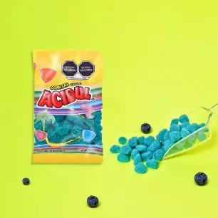 Gomitas grajeadas con sabor a mora azul, una explosión de dulzura